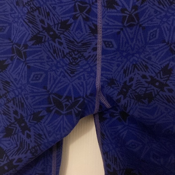 athleta crops - Picture 11 of 12